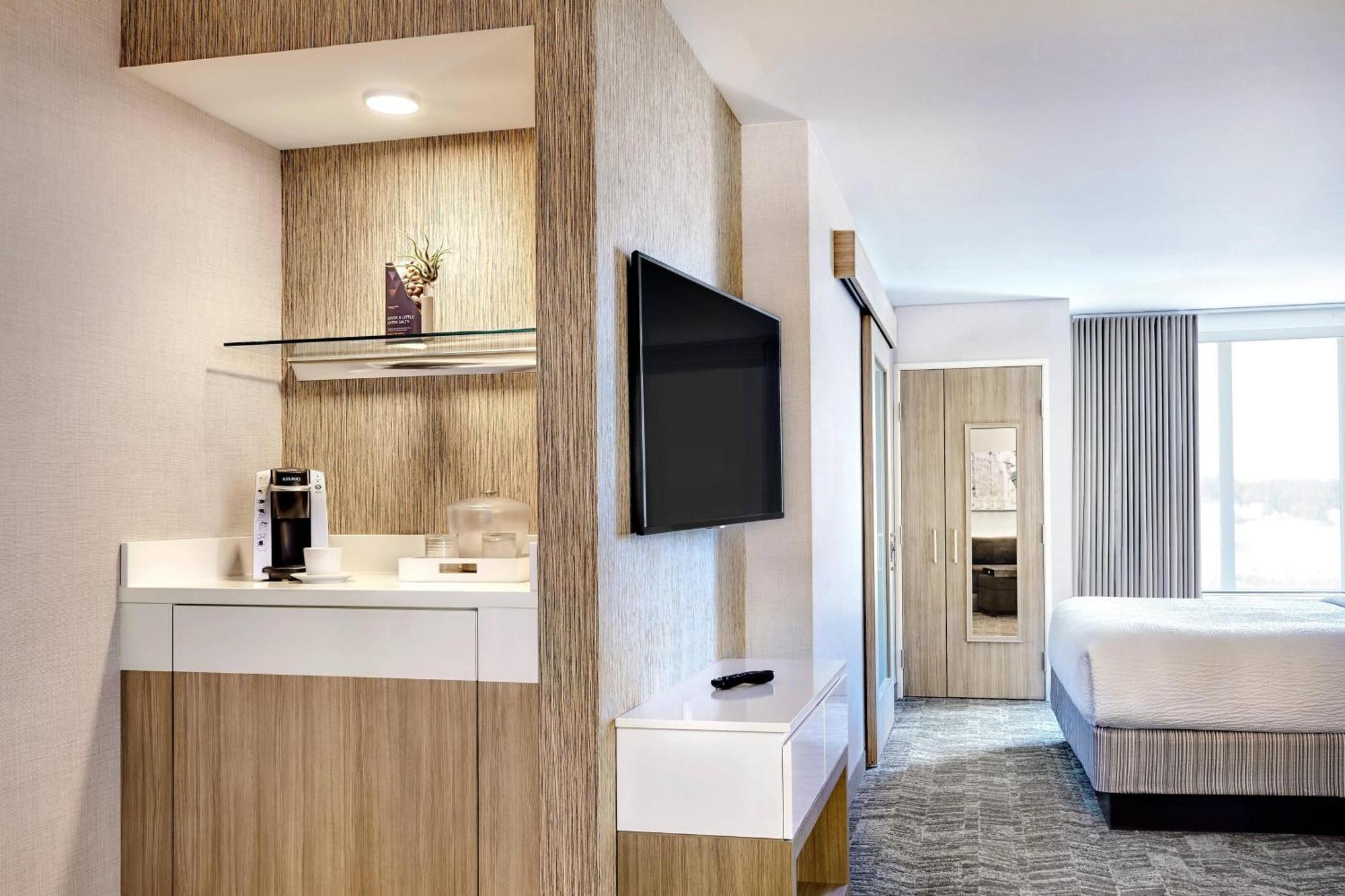 Springhill Suites By Marriott Cleveland Independence Bagian luar foto